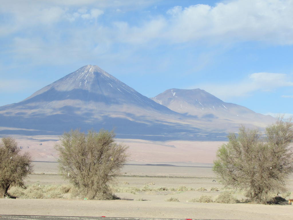 Hostal Desert San Pedro De Atacama Esterno foto